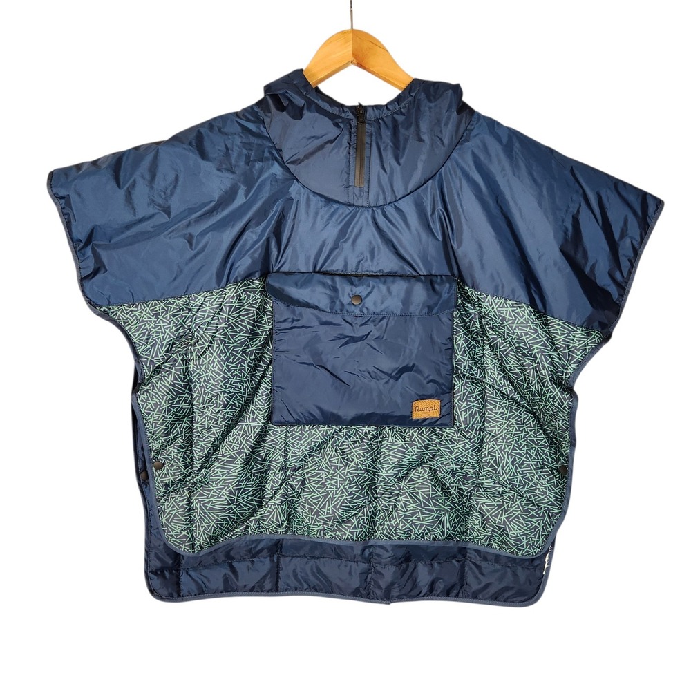 Rumpl Nanoloft Puffy Poncho OS Navy Geometric Insulated Outdoor Waterproof